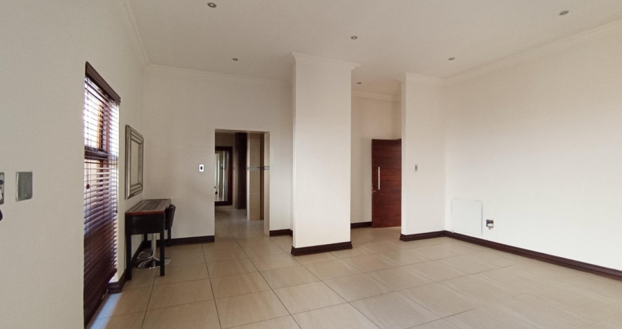 5 Bedroom Property for Sale in Pecanwood Estate North West
